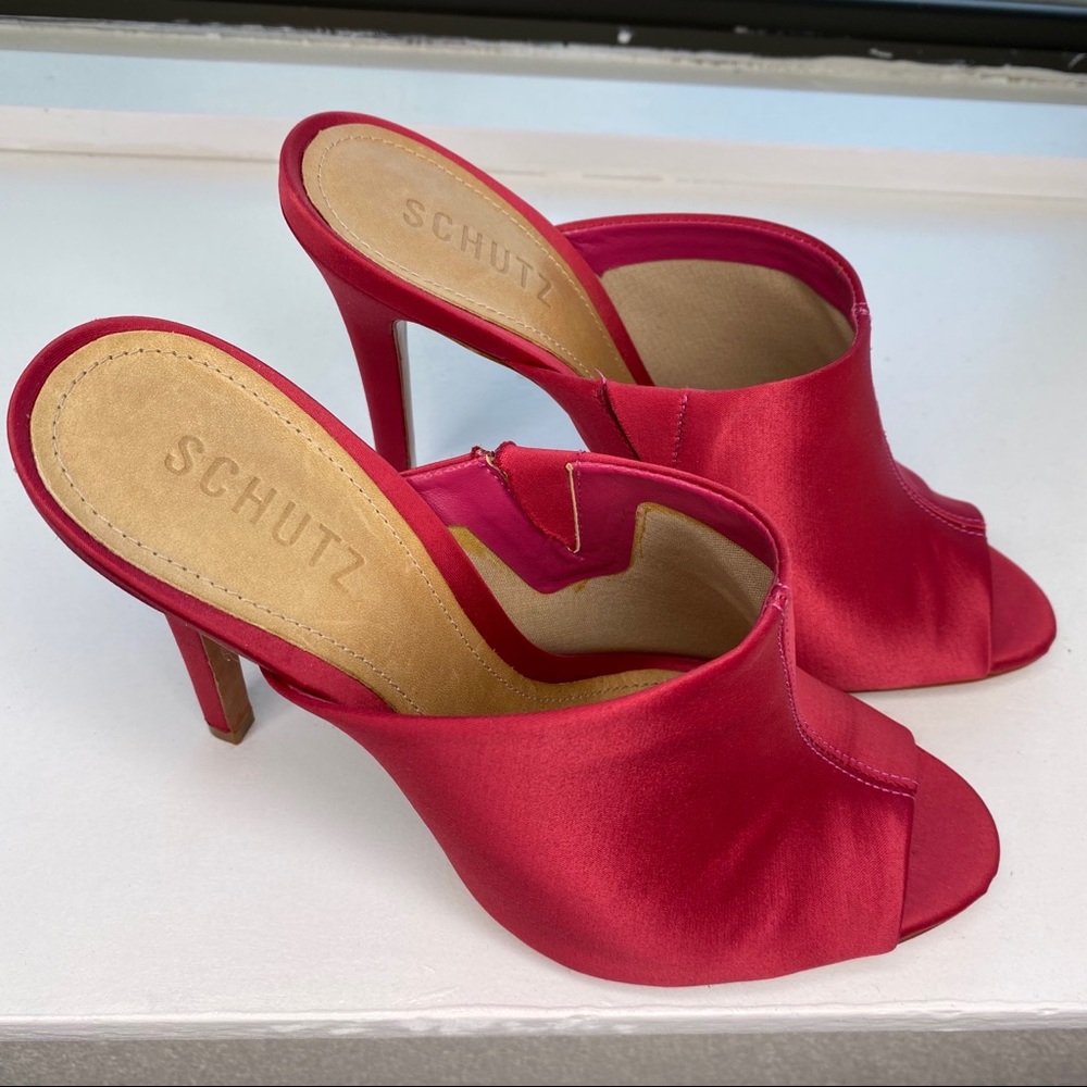 Schutz Desiree Satin Glam Pink